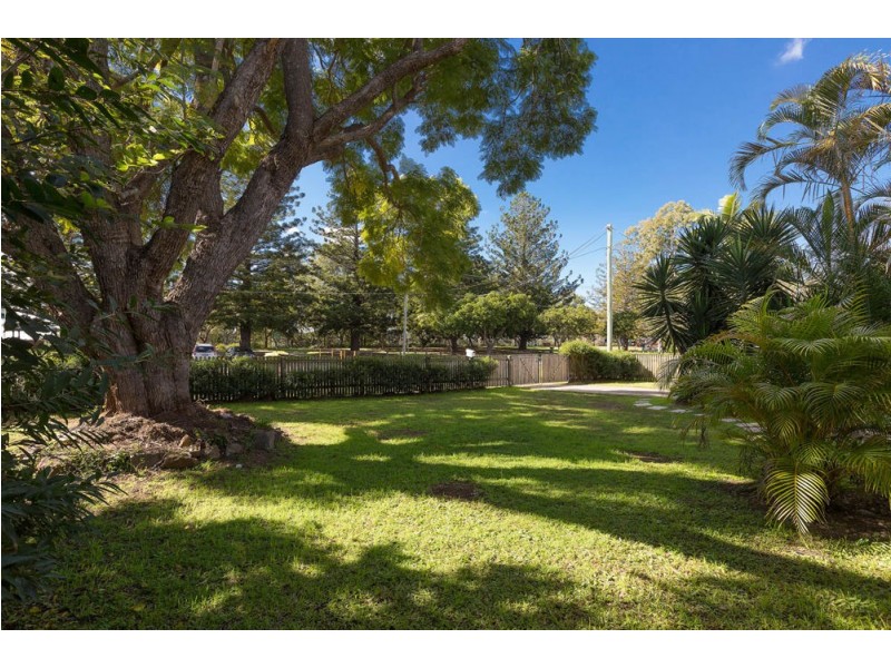 176 Brisbane Tce, Goodna QLD 4300