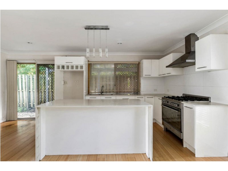 176 Brisbane Tce, Goodna QLD 4300