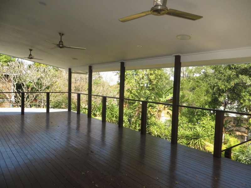 224 Seventeen Mile Rocks Road, Oxley QLD 4075