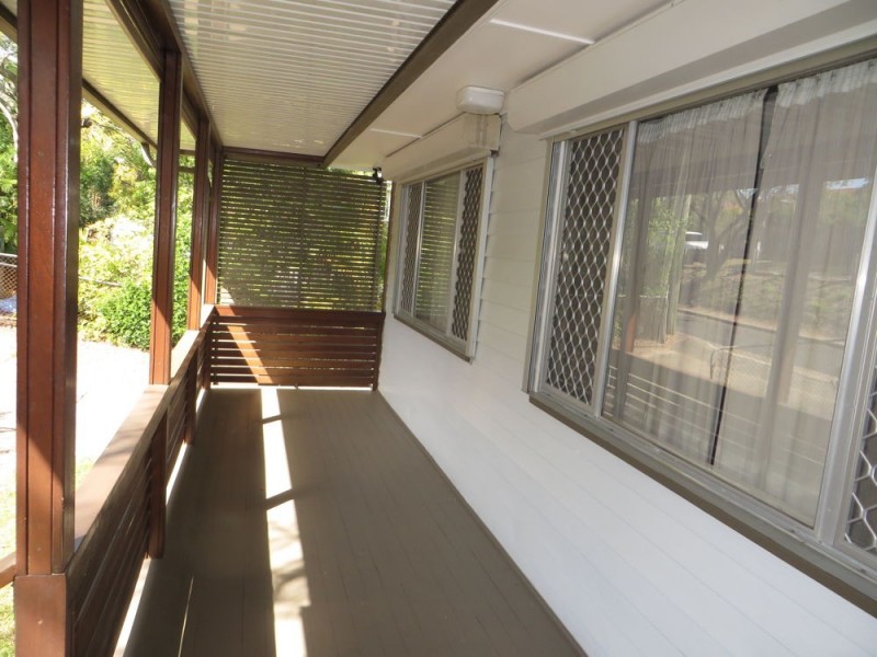224 Seventeen Mile Rocks Road, Oxley QLD 4075