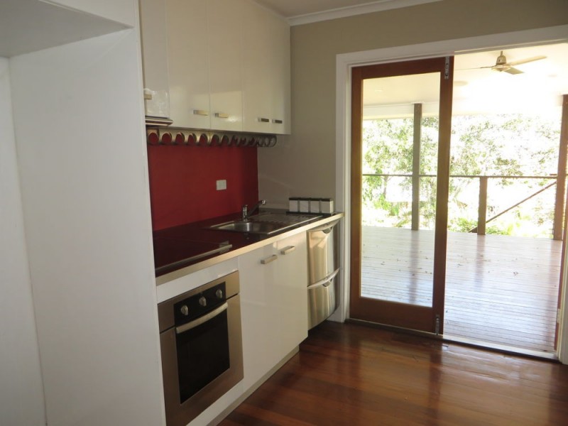 224 Seventeen Mile Rocks Road, Oxley QLD 4075