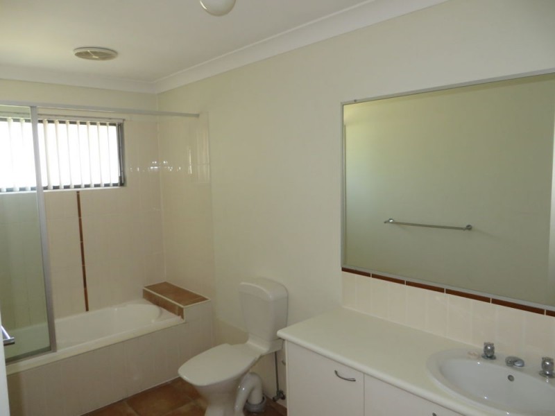 17 Owen Stanley Place, Darra QLD 4076