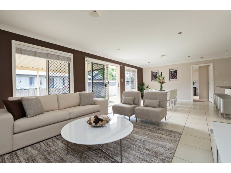 7 Popondetta Close, Darra QLD 4076