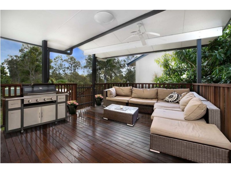 27 Patrol Street, Jamboree Heights QLD 4074