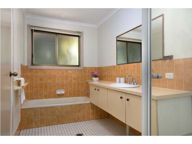 48 Prosser Street, Riverhills QLD 4074