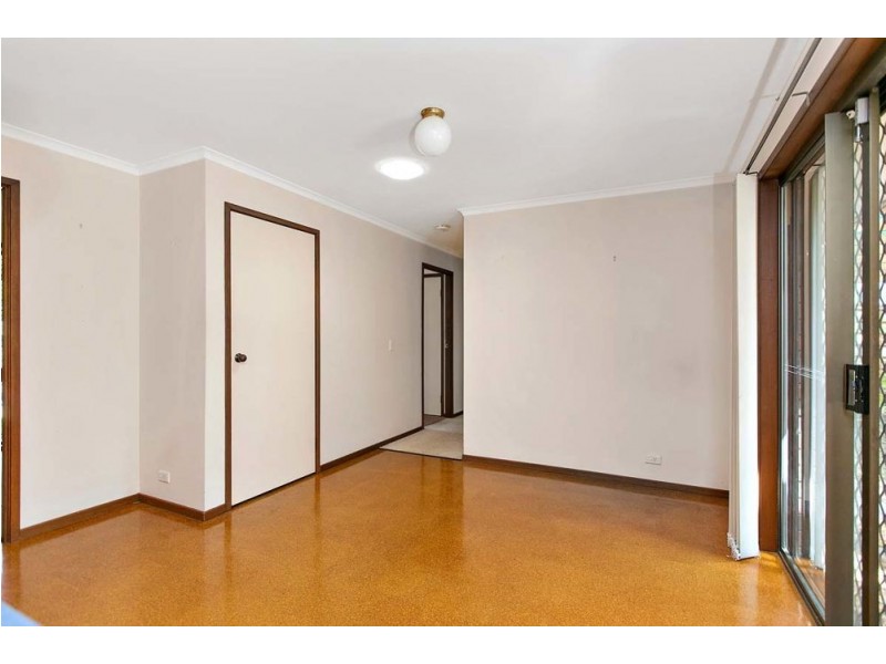 4 Buscall Court, Sinnamon Park QLD 4073