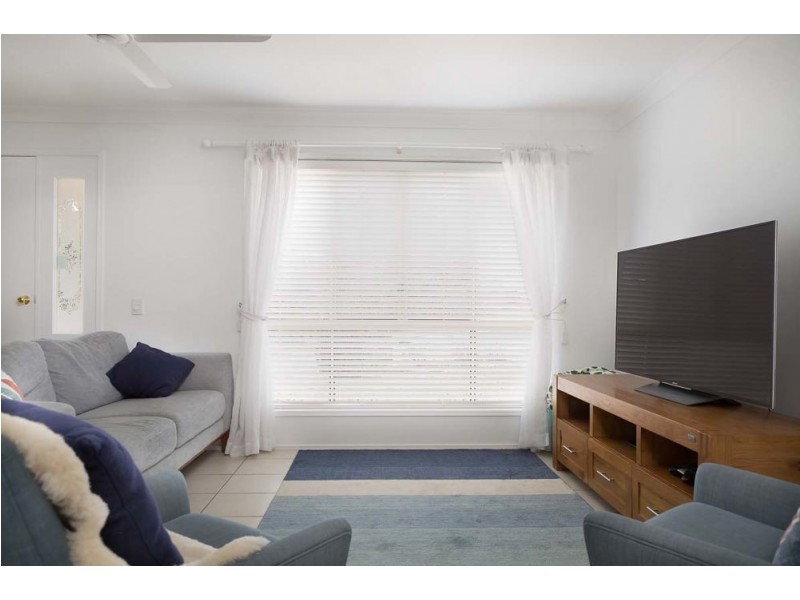 1 Platypus Close, Riverhills QLD 4074