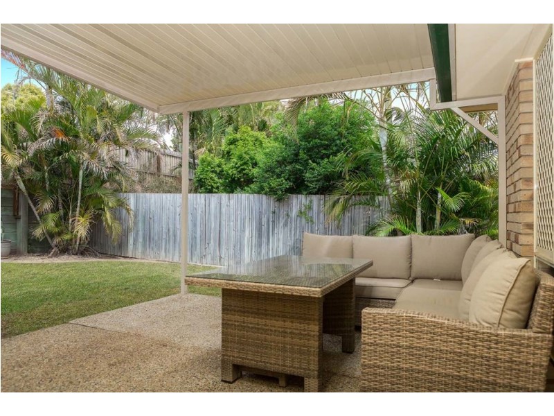 1 Platypus Close, Riverhills QLD 4074