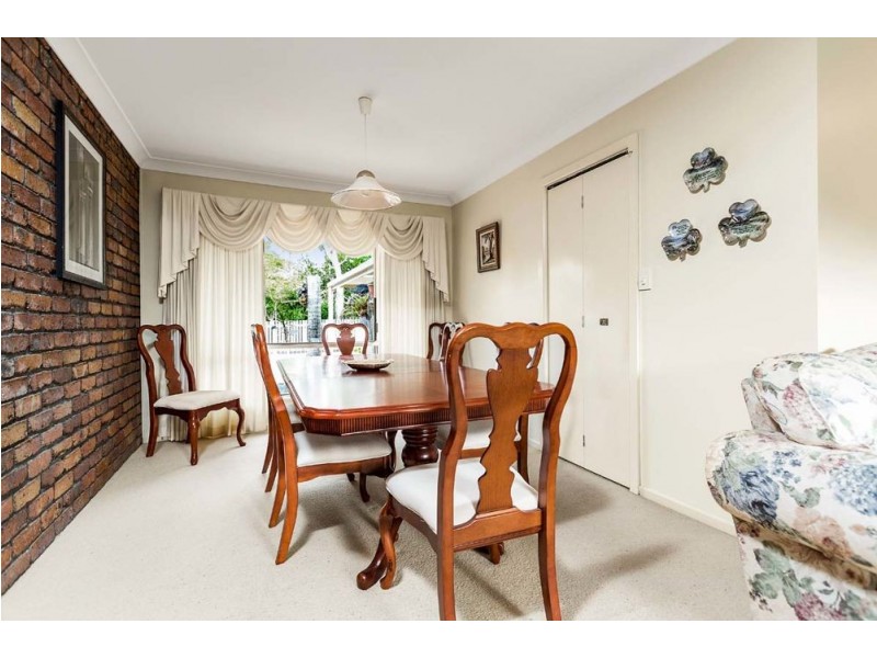 25 Cotter Crescent, Riverhills QLD 4074