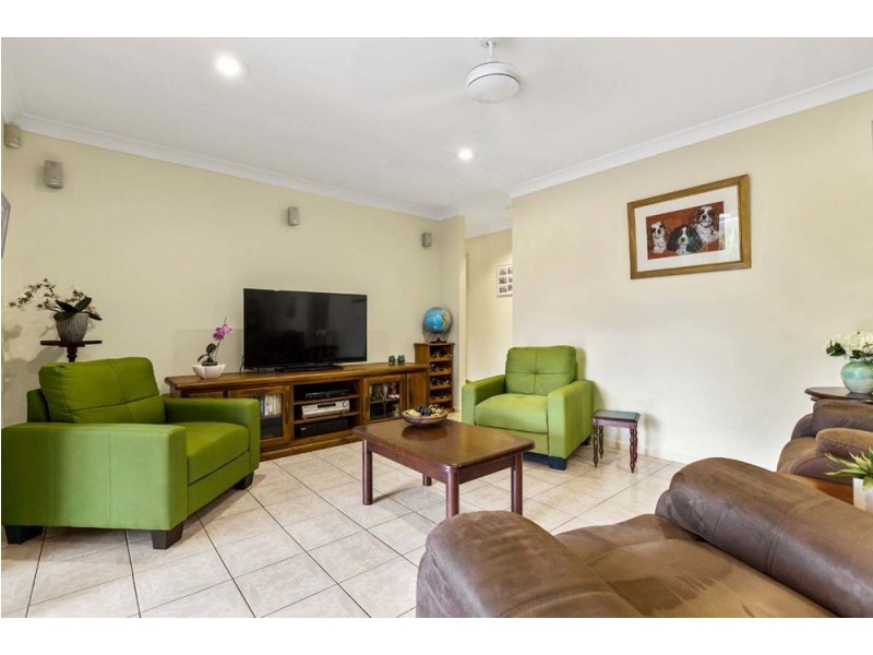 25 Cotter Crescent, Riverhills QLD 4074