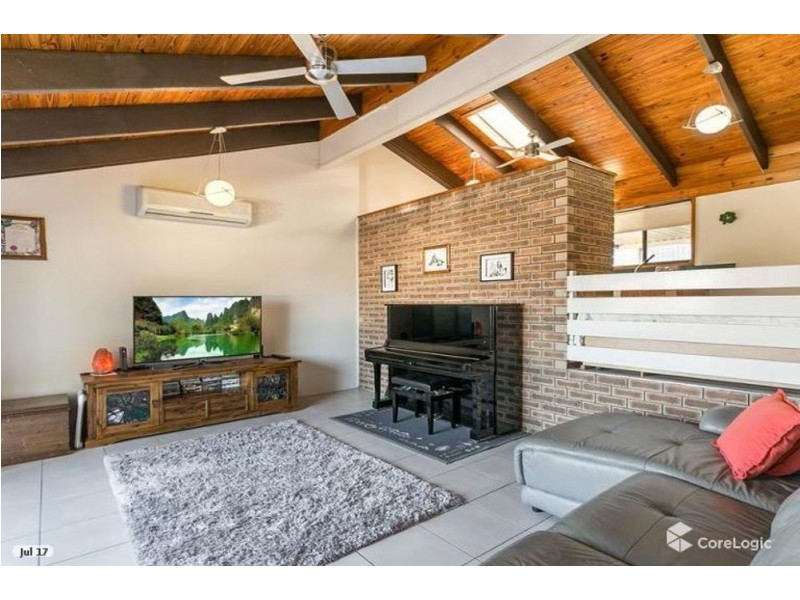 23 Colonsay Street, Middle Park QLD 4074