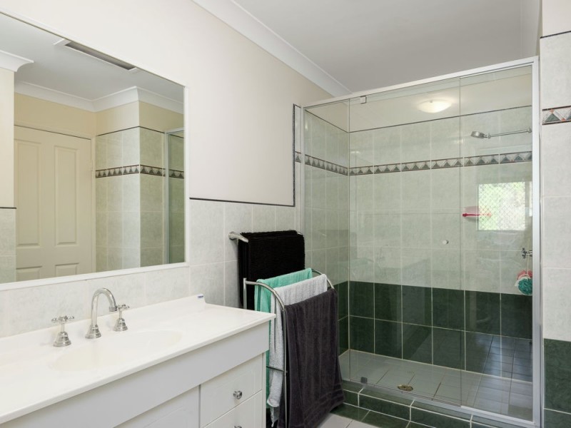 Sinnamon Park QLD 4073