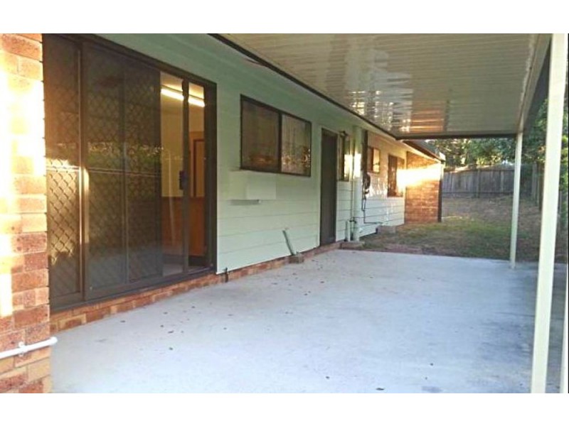 2 Langlo Street, Riverhills QLD 4074