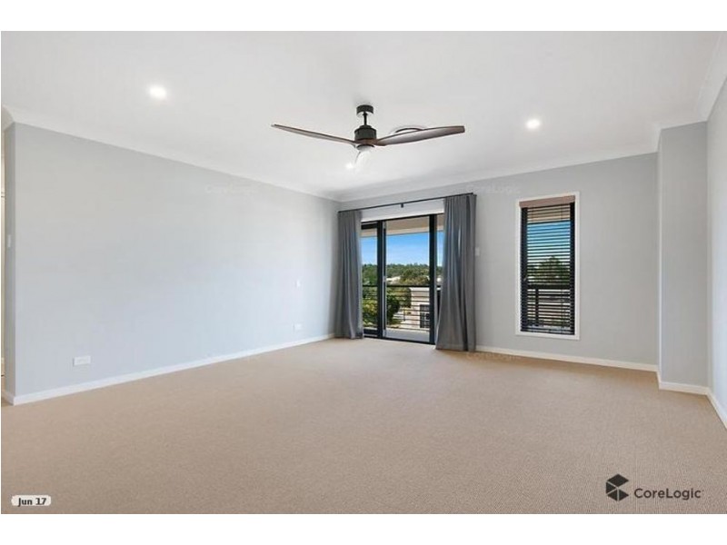 15 STAVELEY CLOSE, Sinnamon Park QLD 4073