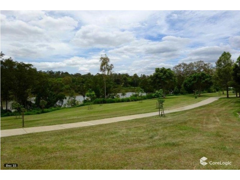 15 STAVELEY CLOSE, Sinnamon Park QLD 4073