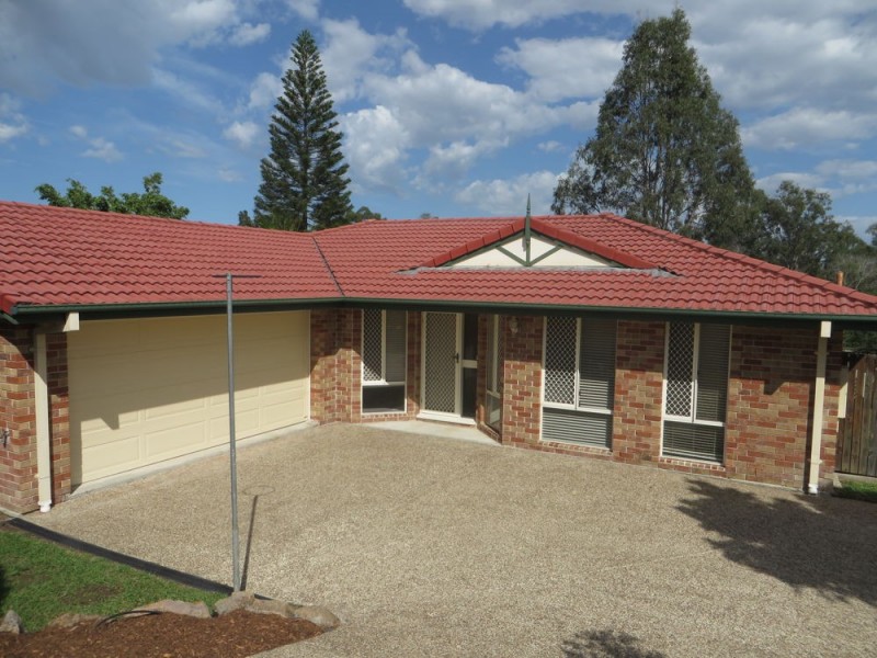 116 Avondale Road, Sinnamon Park QLD 4073