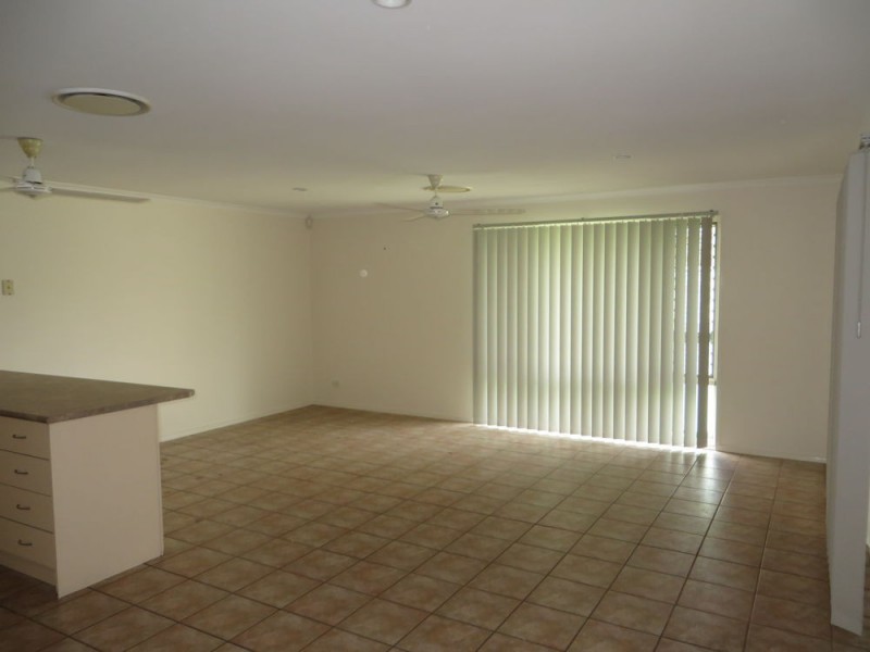 116 Avondale Road, Sinnamon Park QLD 4073