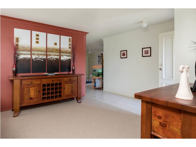 Seventeen Mile Rocks QLD 4073