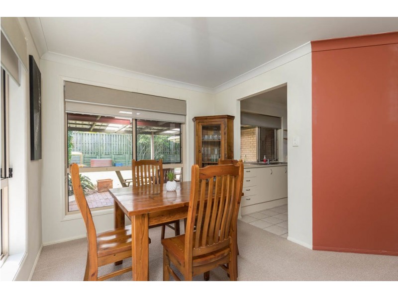 Seventeen Mile Rocks QLD 4073