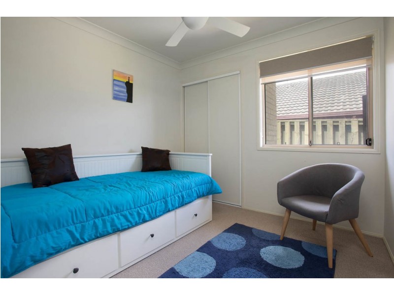 Seventeen Mile Rocks QLD 4073