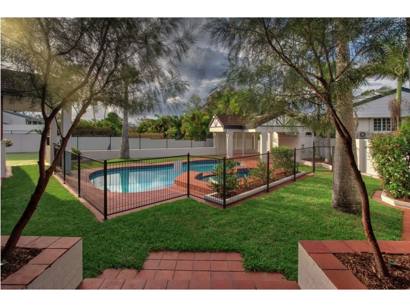 Mount Ommaney QLD 4074