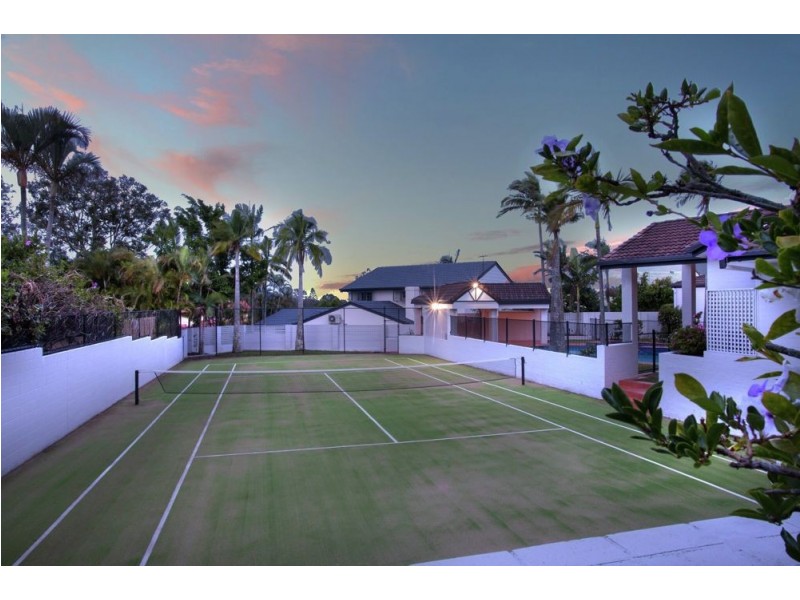 Mount Ommaney QLD 4074