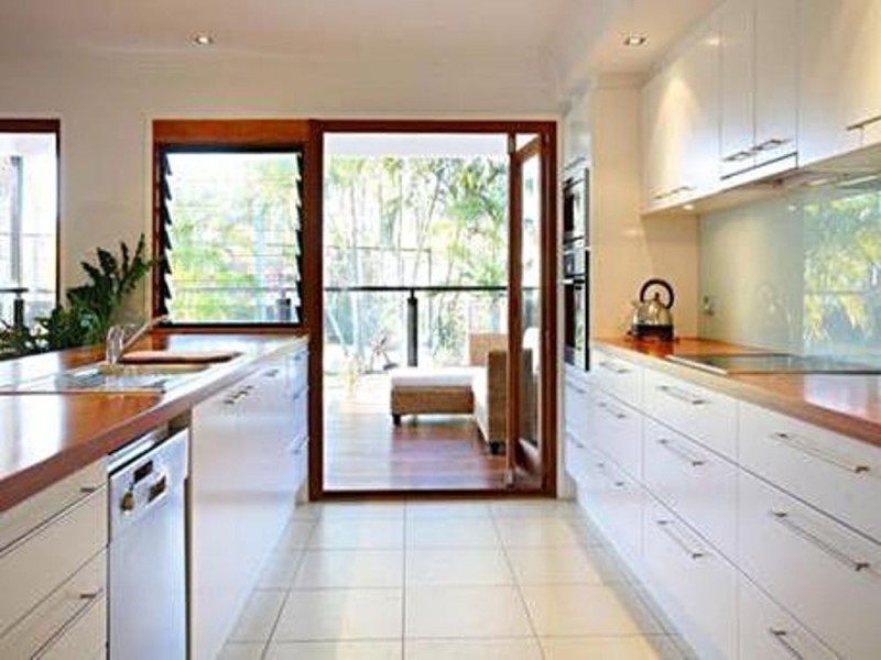 Mount Ommaney QLD 4074