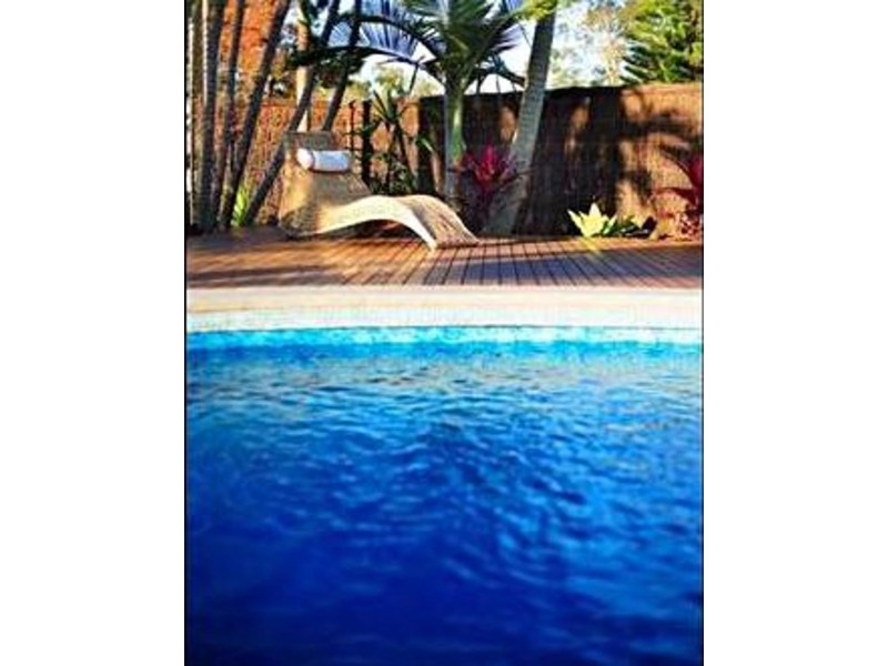 Mount Ommaney QLD 4074