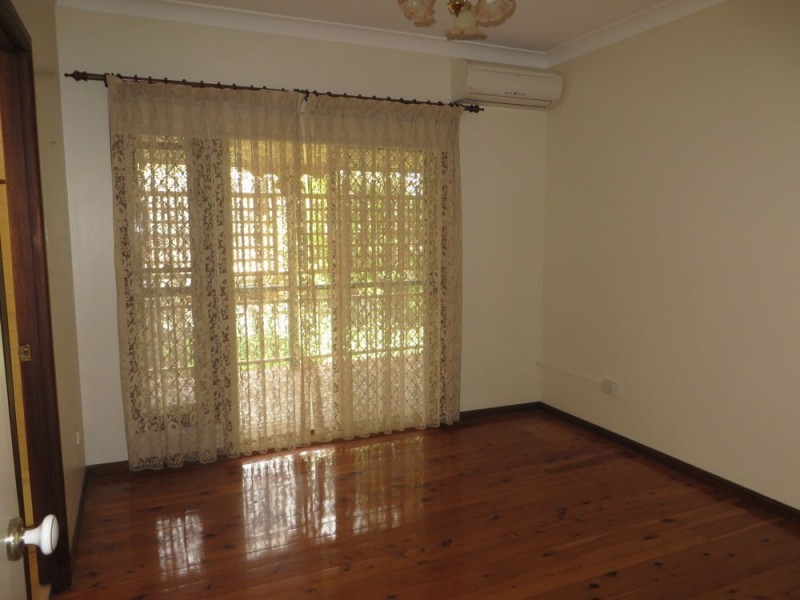12 LALINA STREET, Middle Park QLD 4074