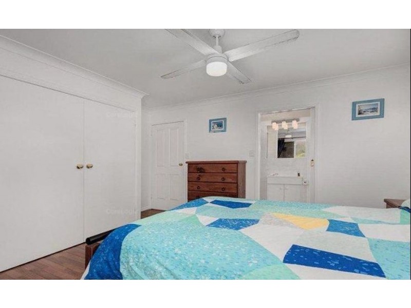 Seventeen Mile Rocks QLD 4073