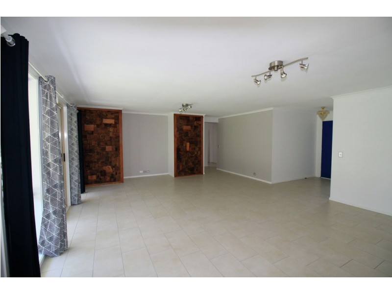 58 MCPHERSON ROAD, Sinnamon Park QLD 4073