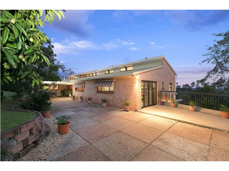 Karana Downs QLD 4306