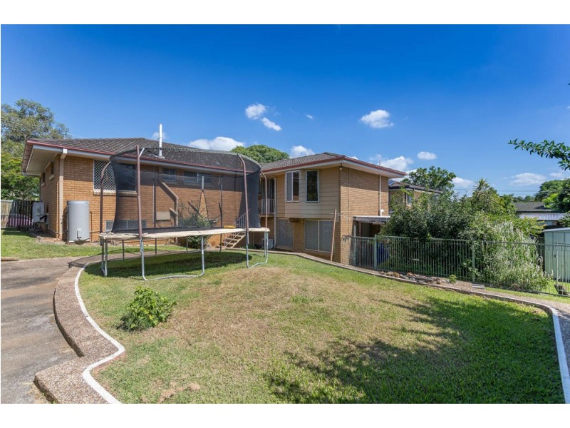 Jindalee QLD 4074