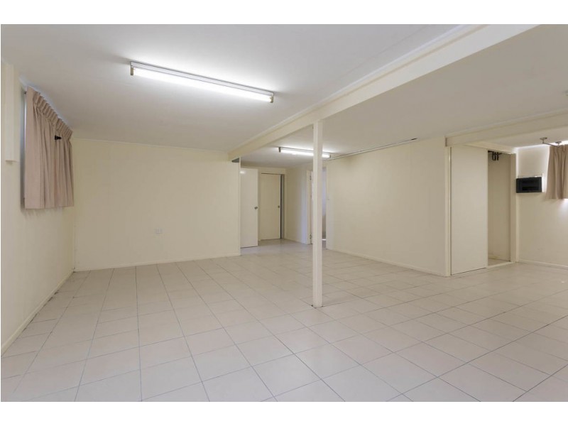 Jindalee QLD 4074