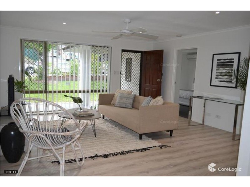 4 SIROCCO STREET, Jamboree Heights QLD 4074