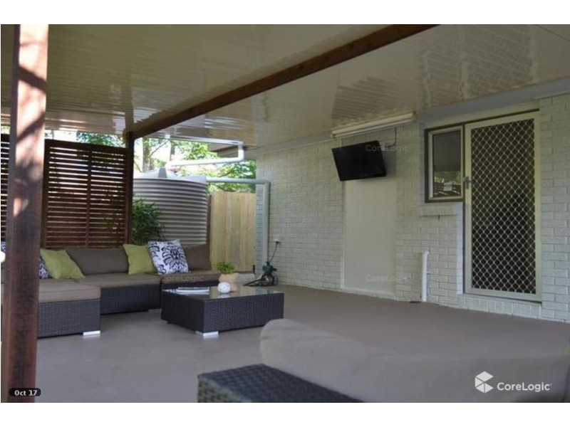4 SIROCCO STREET, Jamboree Heights QLD 4074