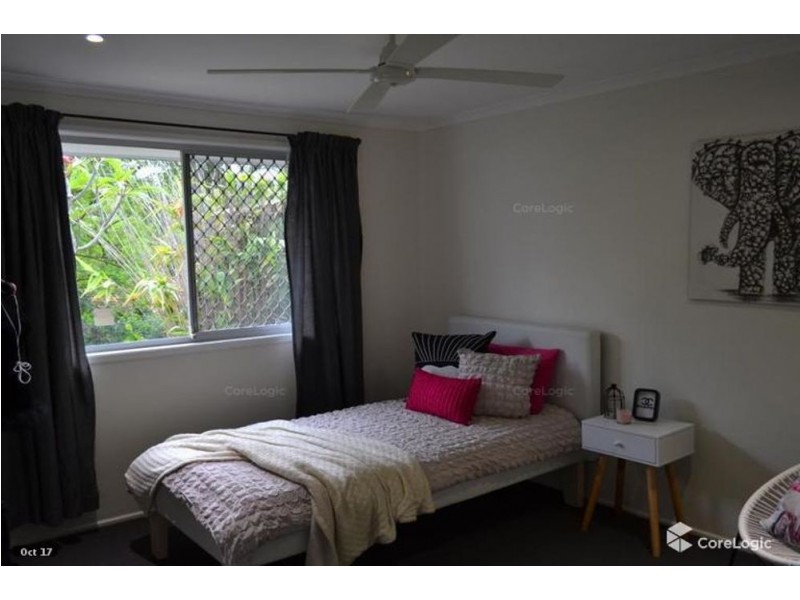 4 SIROCCO STREET, Jamboree Heights QLD 4074