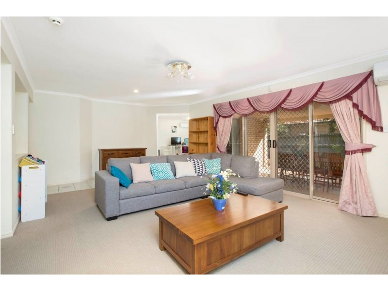 37 Danbulla Cres, Forest Lake QLD 4078