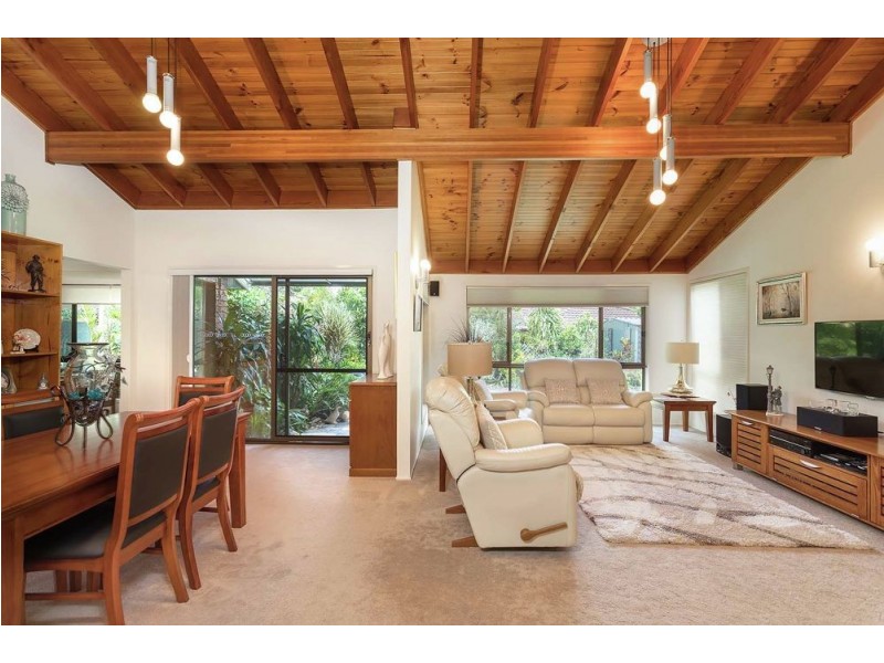 Sinnamon Park QLD 4073