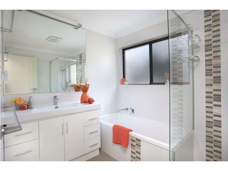 Sinnamon Park QLD 4073