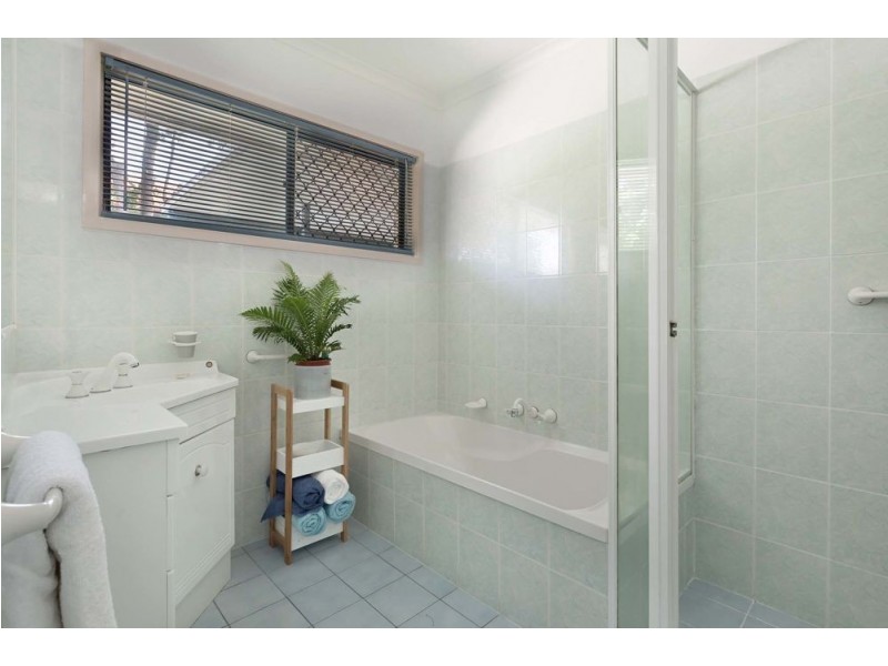 Jindalee QLD 4074