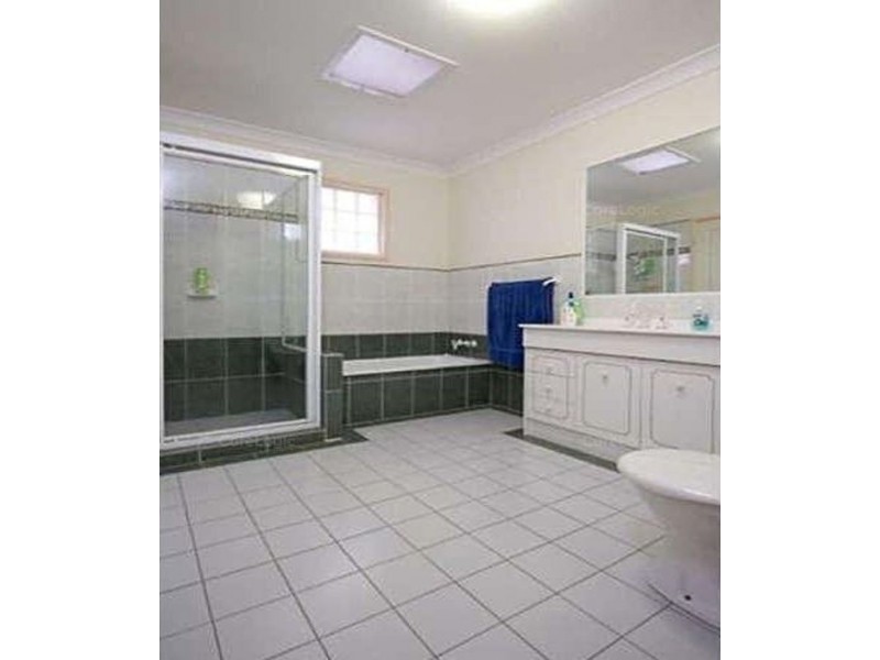 Sinnamon Park QLD 4073