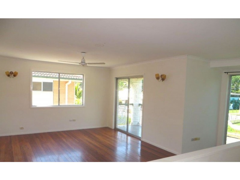 Jindalee QLD 4074