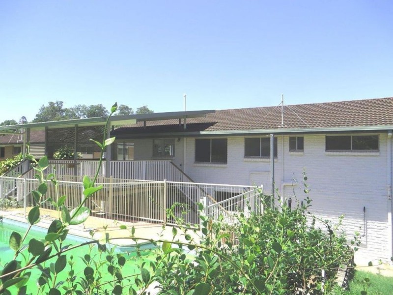 Jindalee QLD 4074