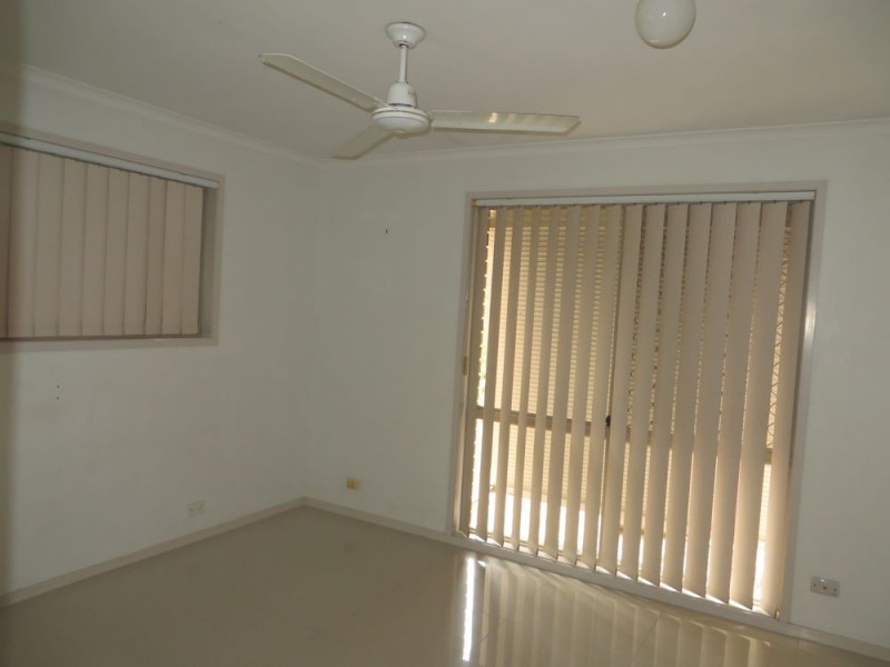 35 Drummond Street, Sinnamon Park QLD 4073