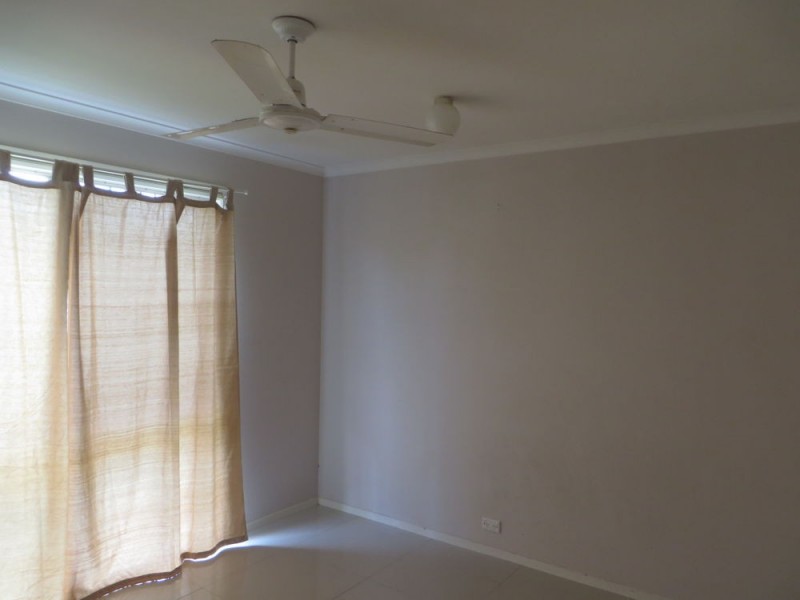 35 Drummond Street, Sinnamon Park QLD 4073