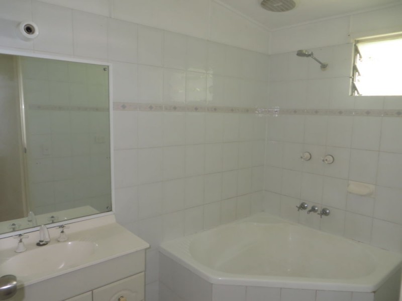 27 KOORINGAL DRIVE, Jindalee QLD 4074