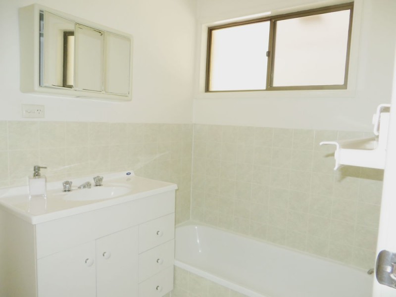 9 Shasta Close, Westlake QLD 4074