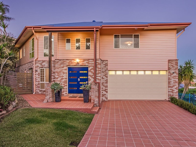 Mount Ommaney QLD 4074