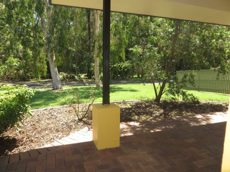 9 Brookeside Crescent, Seventeen Mile Rocks QLD 4073